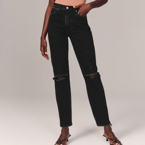 Abercrombie High Rise Mom Jeans in Black